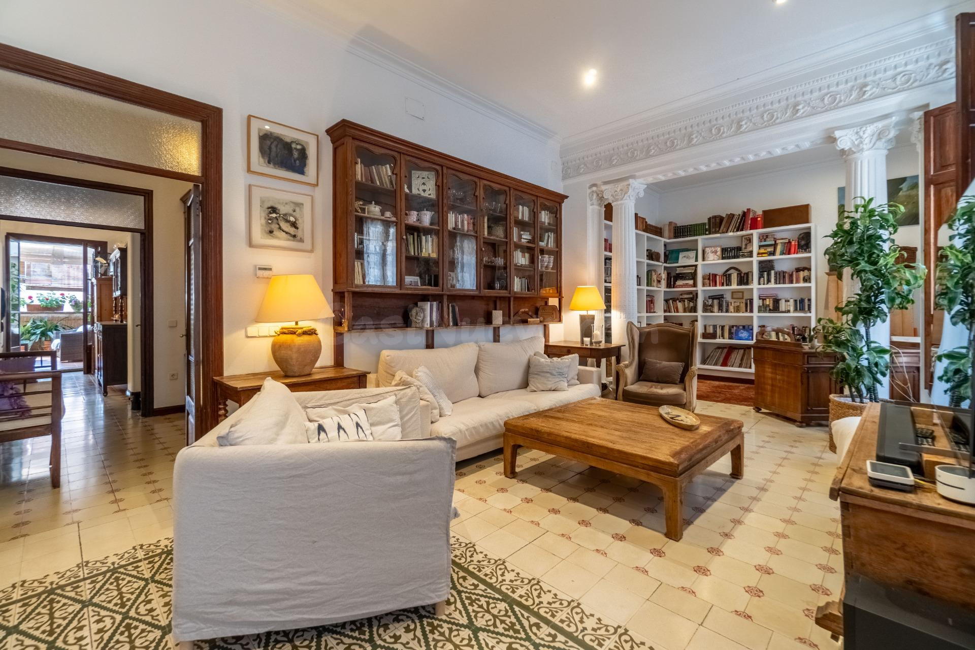 Vivienda con terraza y dos habitaciones en el centro de Palma
