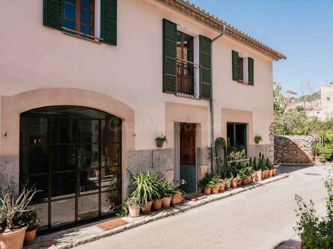 Casa íntegramente reformada en Esporles