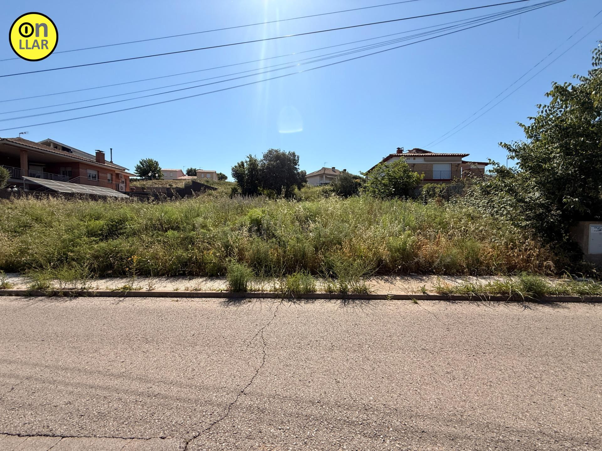 Solar con proyecto de vivienda en L'Ametlla del Vallès (Zona Can Reixac)