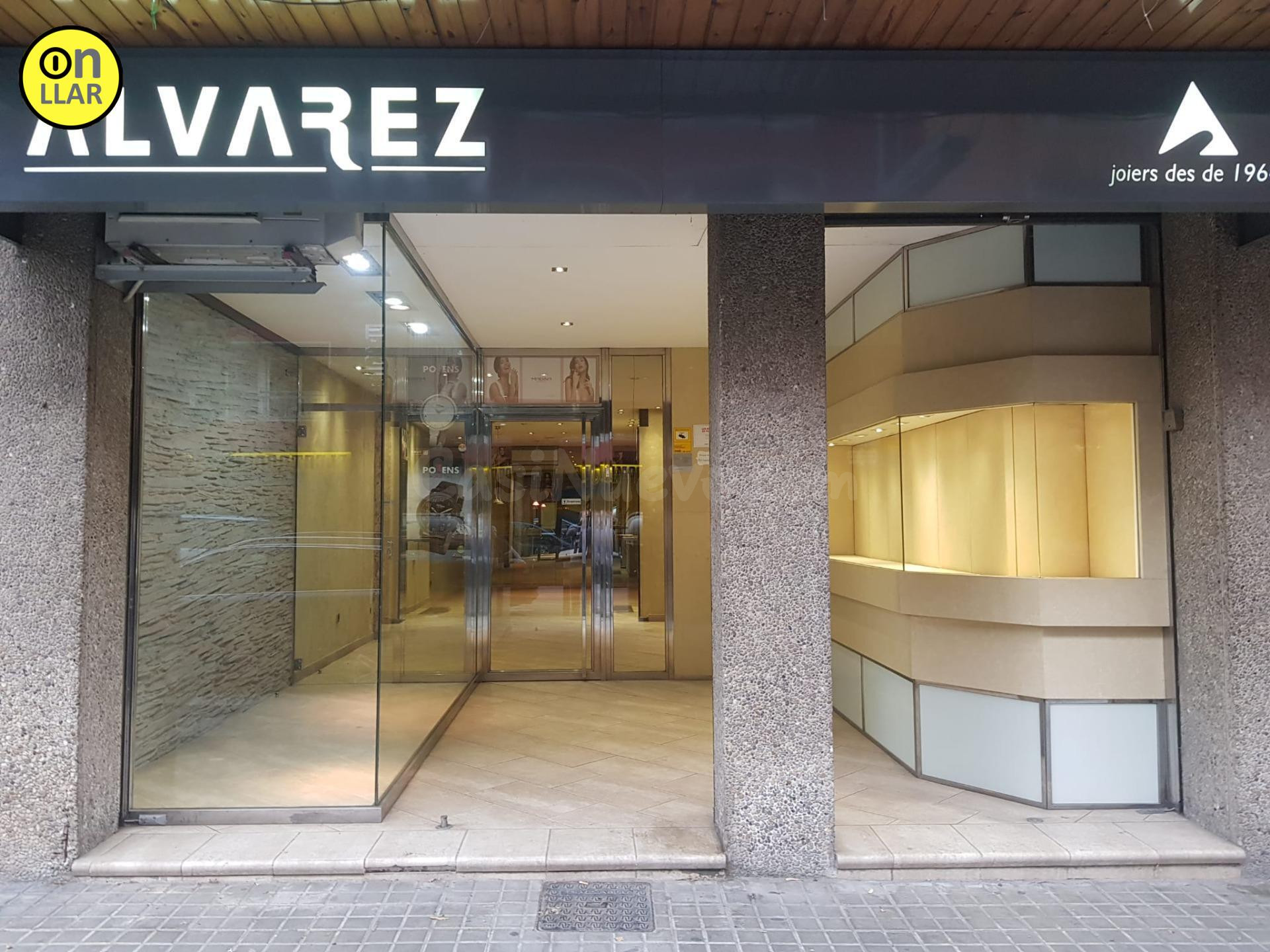 Local comercial en alquiler en Passeig de la Muntanya (Granollers)