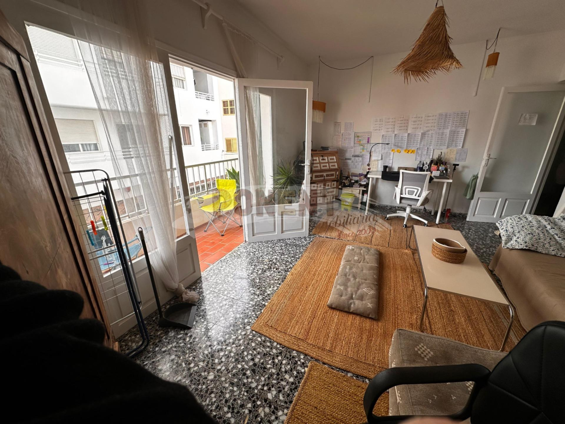 ESPACIOSO PISO EN VENTA EN SANTA EULALIA