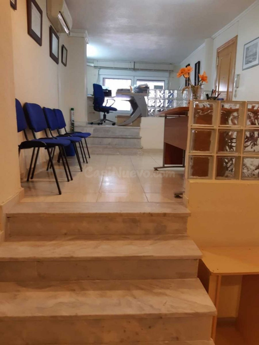 Local comercial 50m² en venta - Estacion de autobuses
