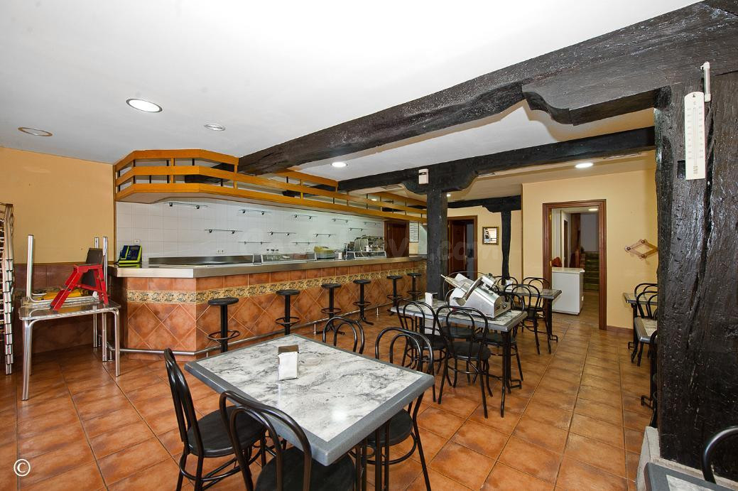 Casa 7 habitaciones 363m² en venta - San roman - foto 3