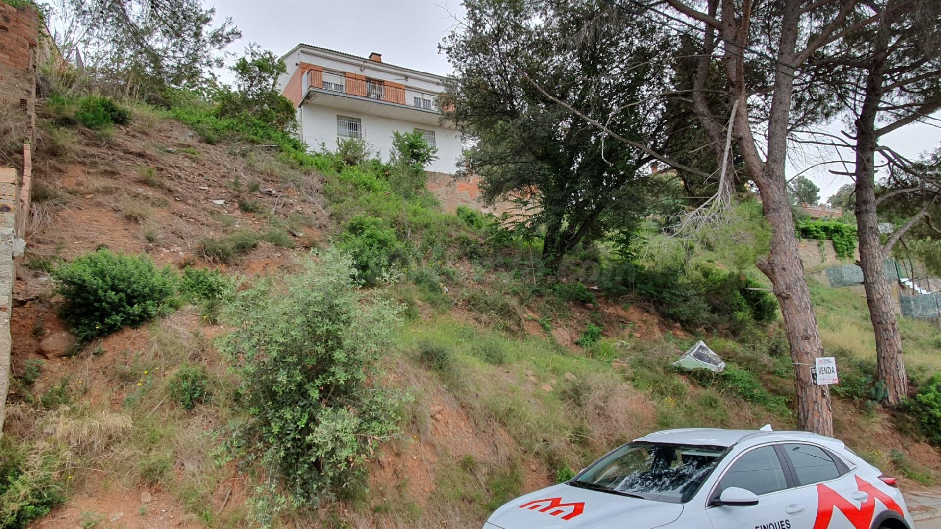 Terreno urbano en venta - LES CARPES