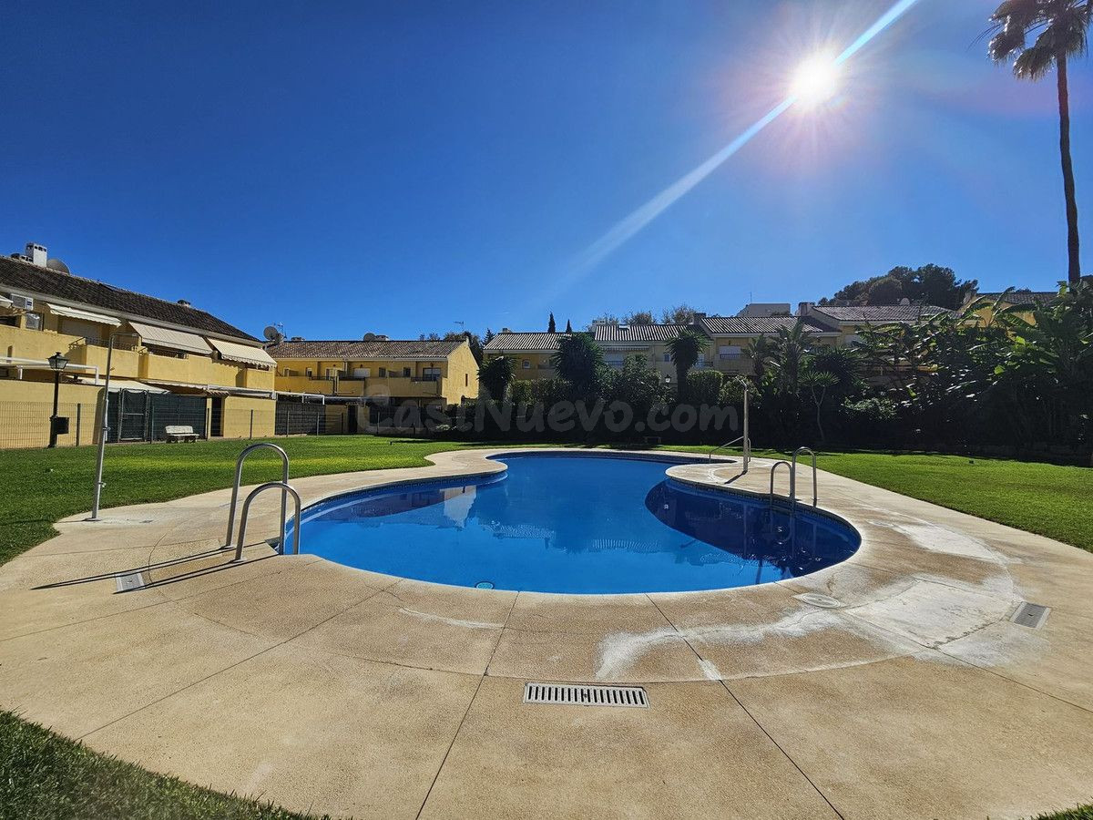 Casa 3 habitaciones 180m² en venta - Zona Las Mesas