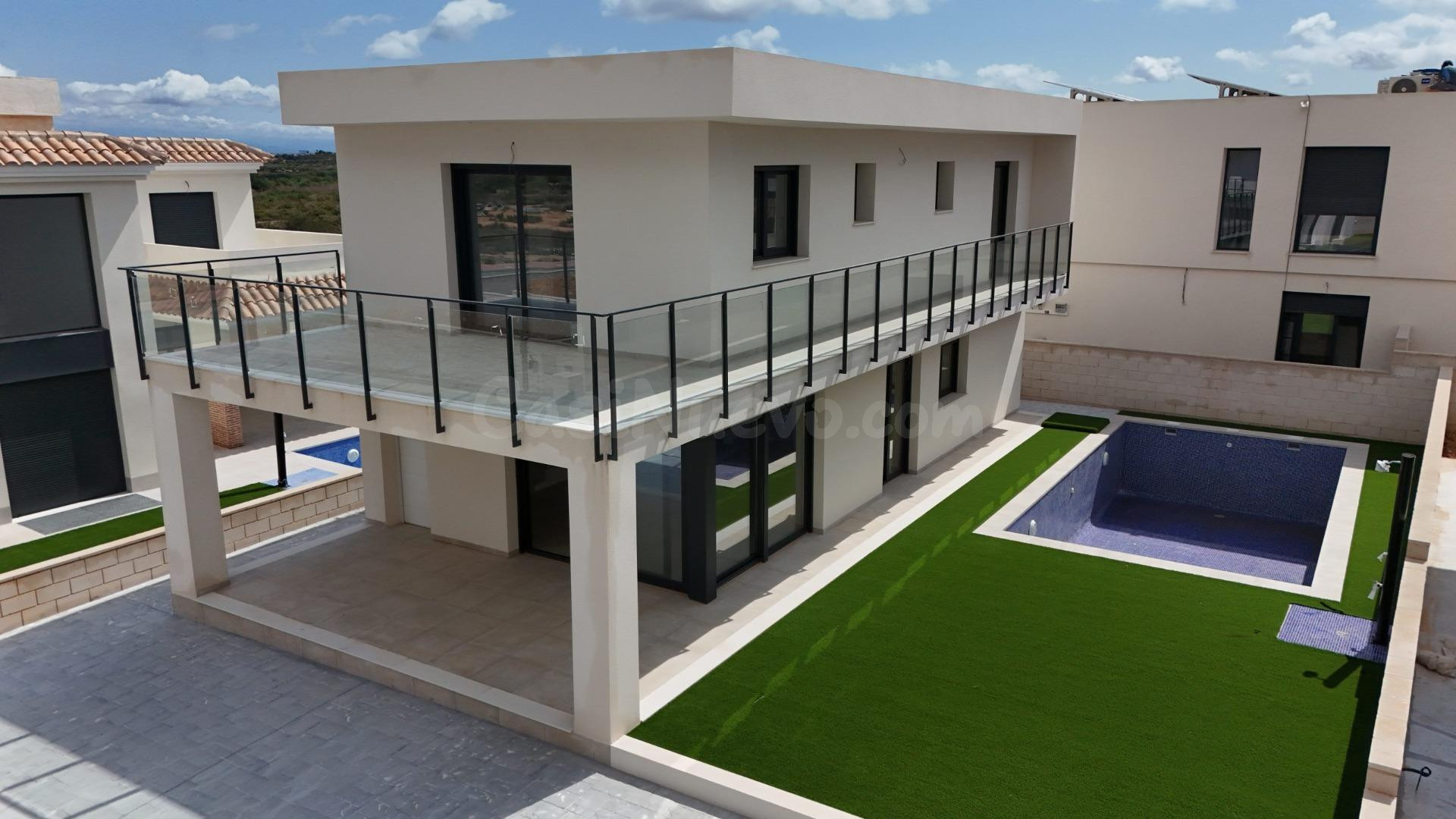 TU PROXIMA VILLA EN GRAN ALACANT