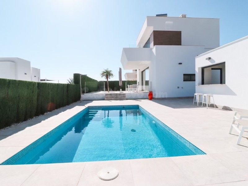 Villa 3 habitaciones 140m² en venta - Comunidad valenciana