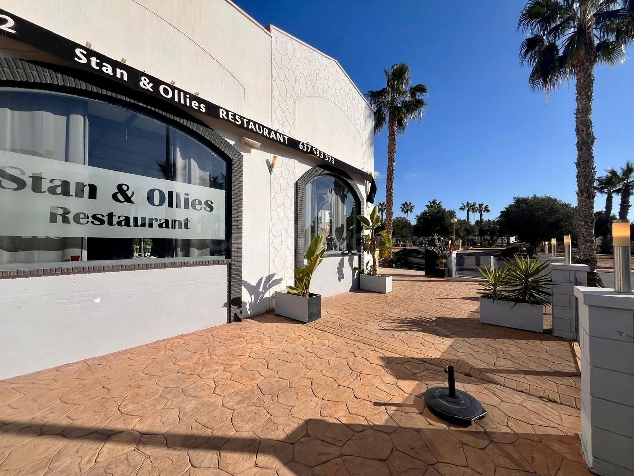 Local comercial 320m² en venta - Pueblo