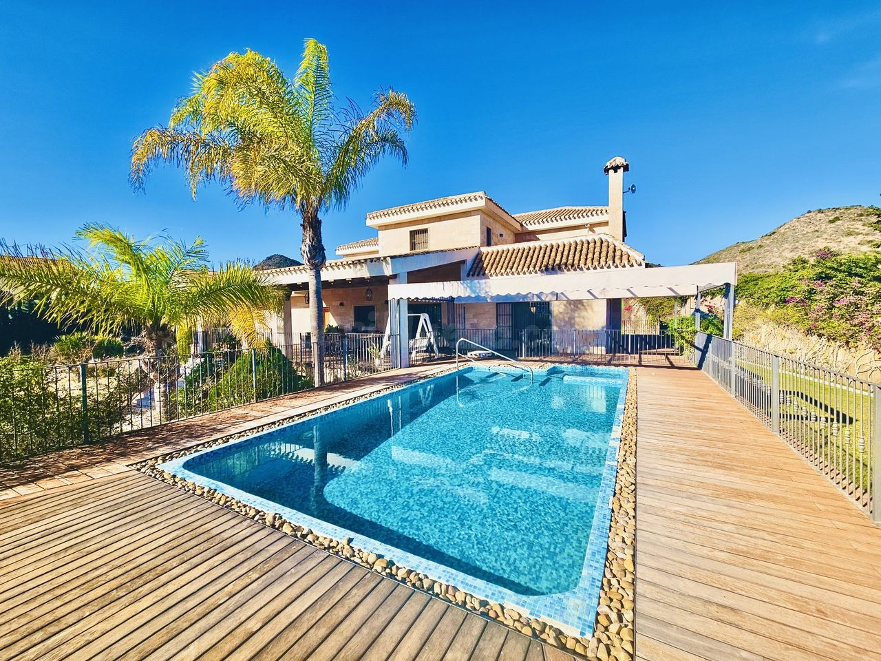 Villa 5 habitaciones 800m² en venta - La Manga Club-Atamaría