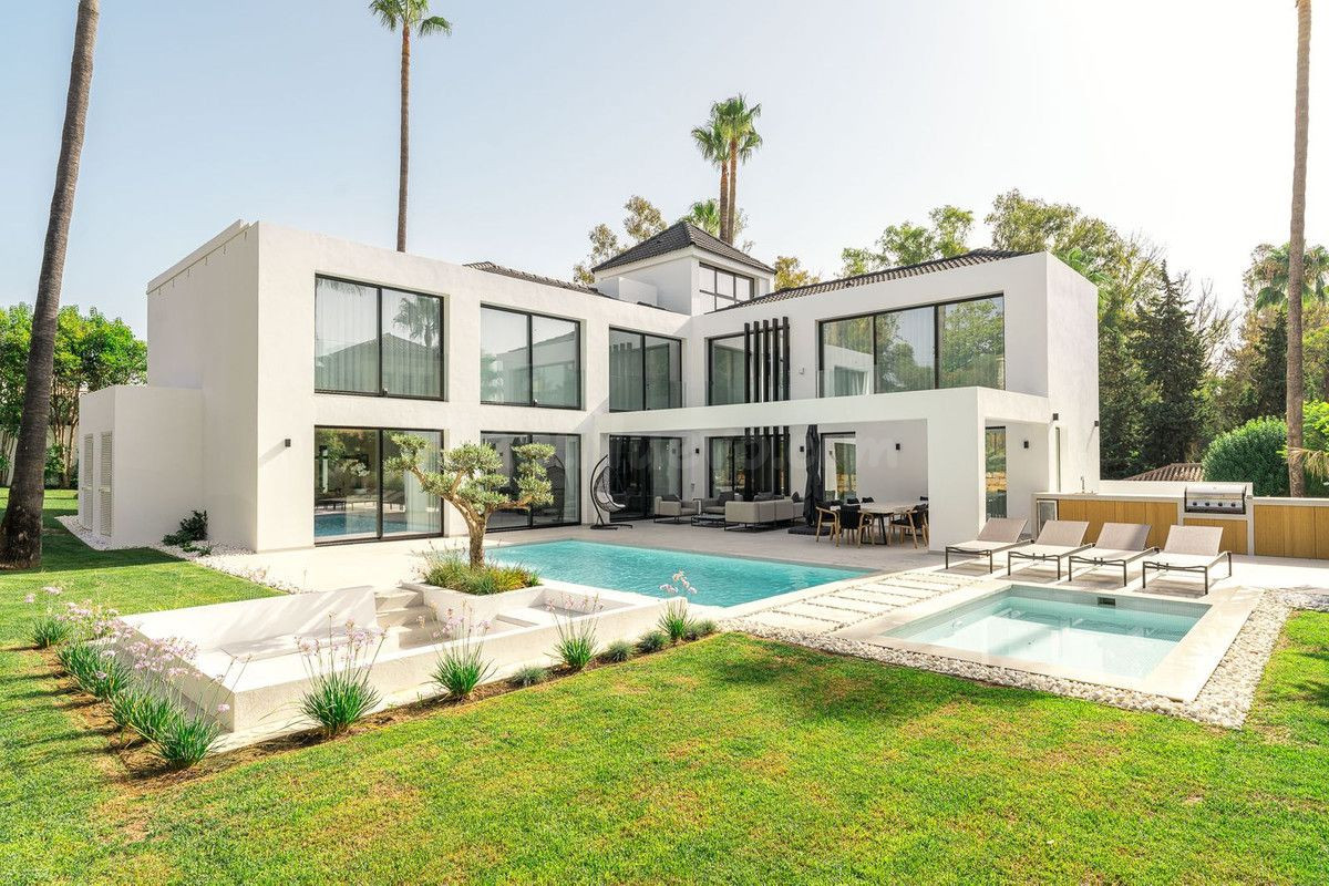 Villa 4 habitaciones 360m² en venta - Los Naranjos