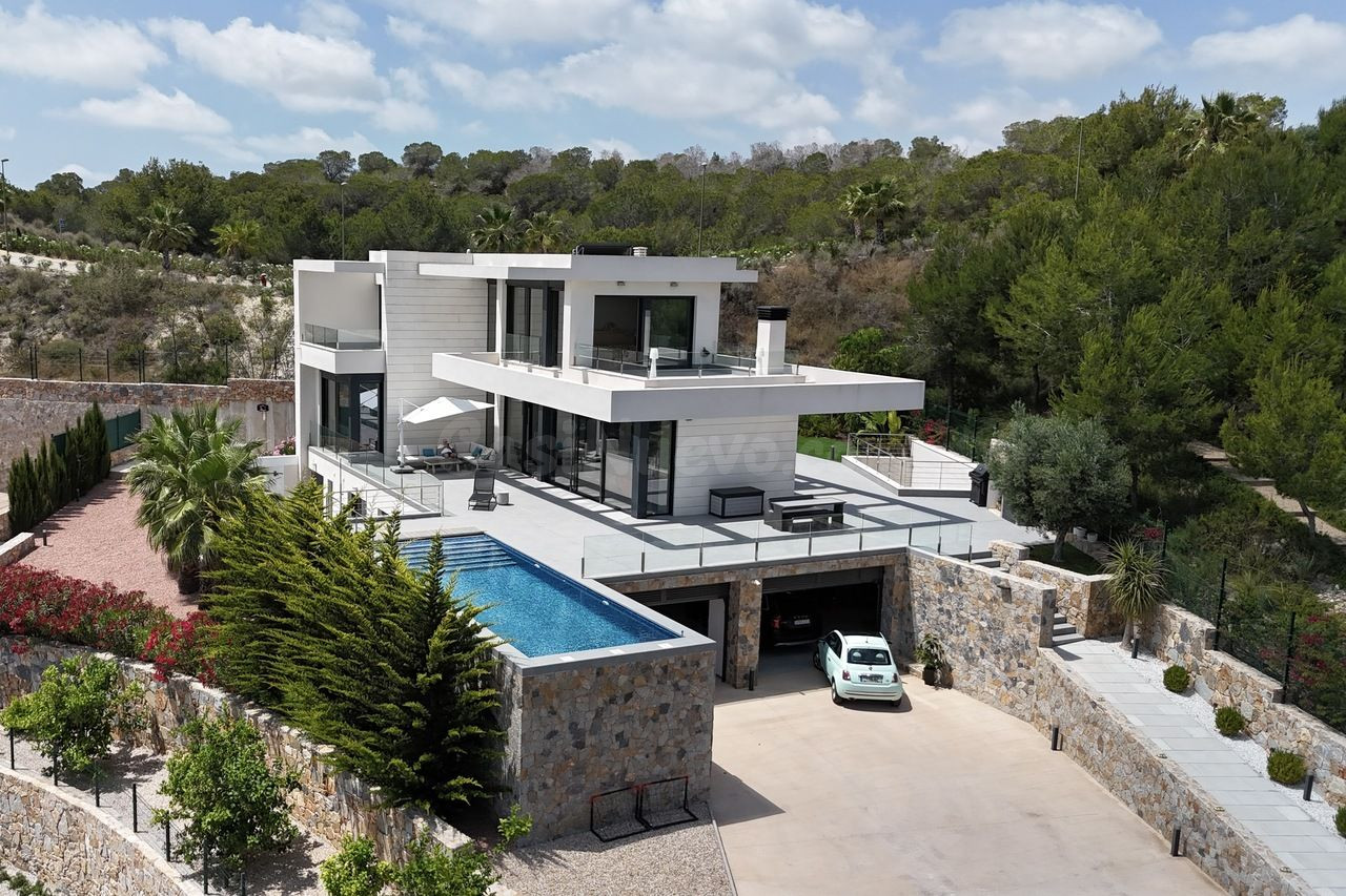 Villa 6 habitaciones 450m² en venta - Las Colinas Golf