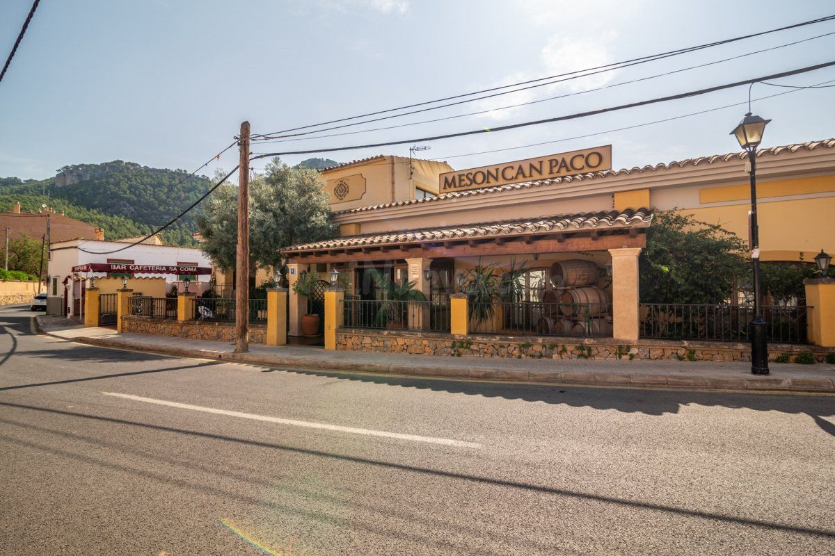 Local comercial 1830m² en venta - Andratx Pueblo