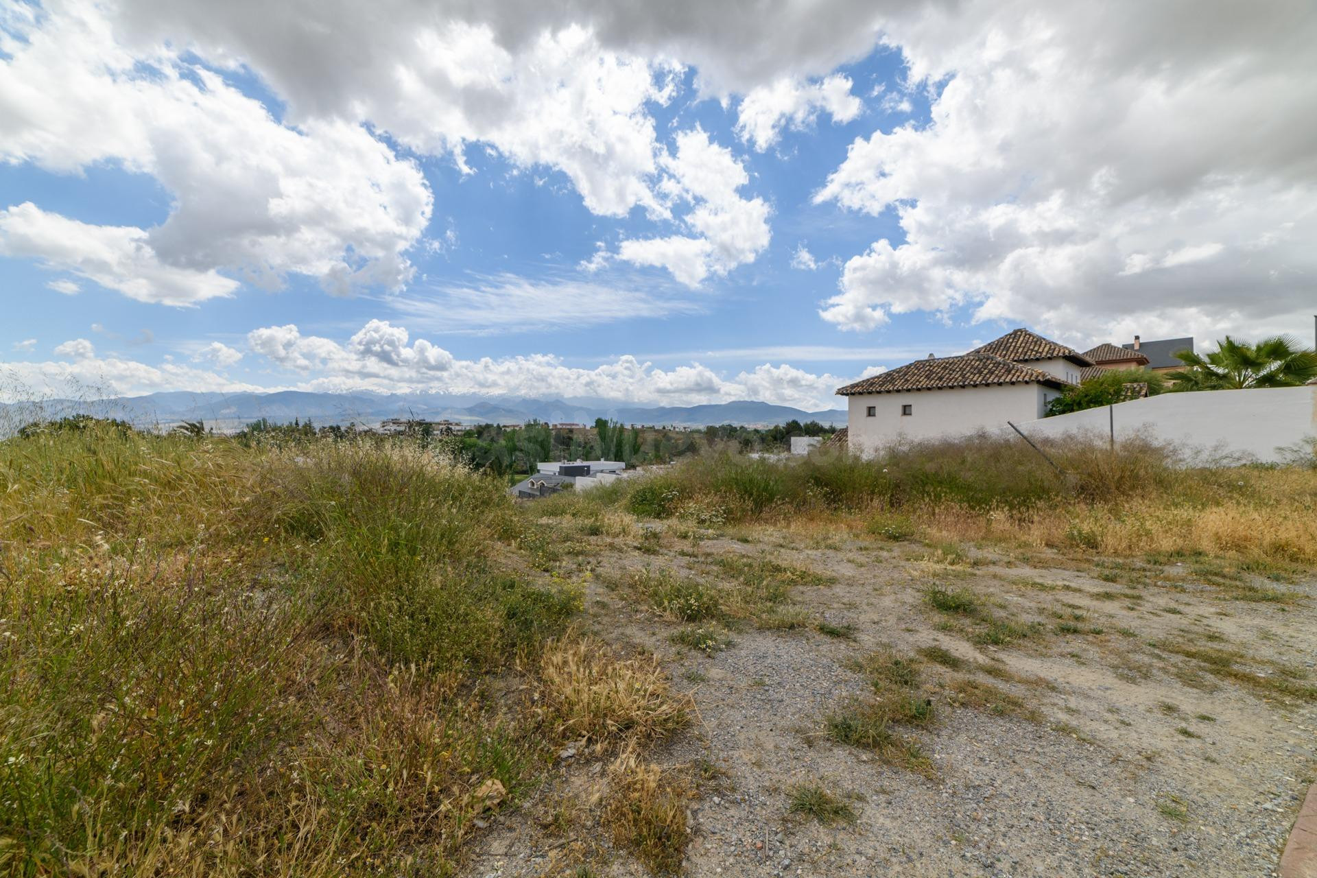 Terreno urbano 863m² en venta - CAMPO DE GOLF