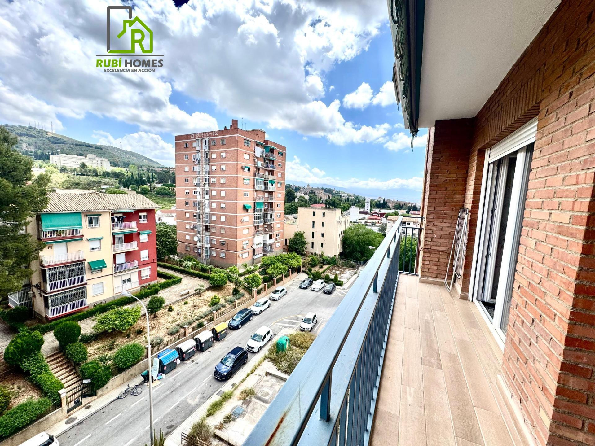 PISO DE 4 DORMITORIOS PARA ESTUDIANTES EN CAMPO VERDE | GRAN TERRAZA | CALEFACCIÓN Y WIFI INCLUIDOS