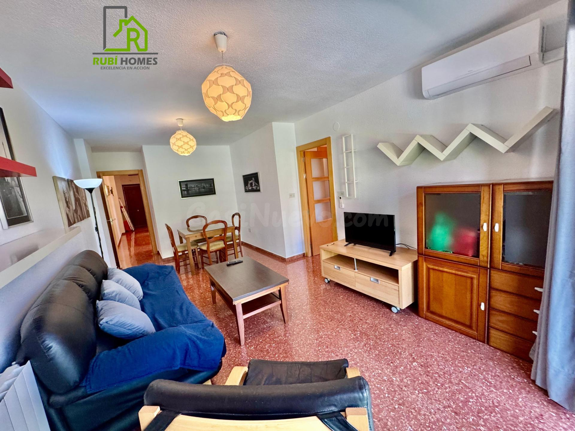 ¡GRAN OPORTUNIDAD PARA ESTUDIANTES! – PISO EN ALQUILER (junto a Plaza de Toros, GRANADA)