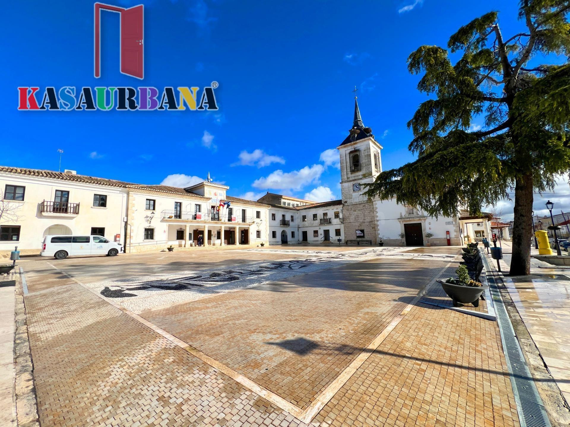 KASAURBANA ofrece en VENTA CASA EN TITULCIA
