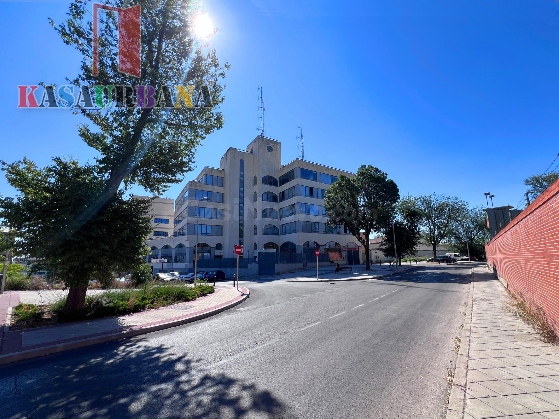 KASAURBANA ofrece en VENTA OFICINA EN MADRID