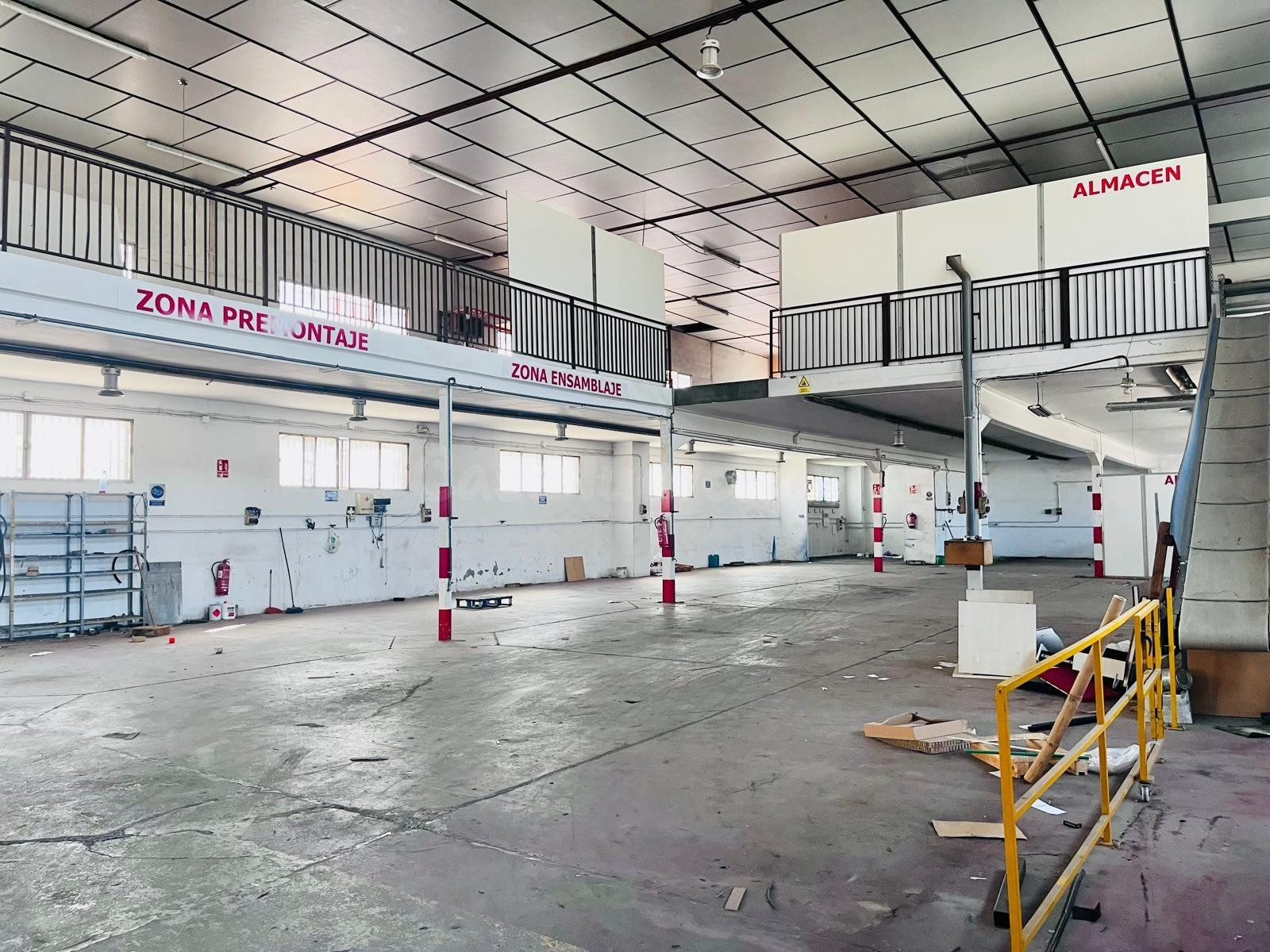 NAVE INDUSTRIAL EN VENTA