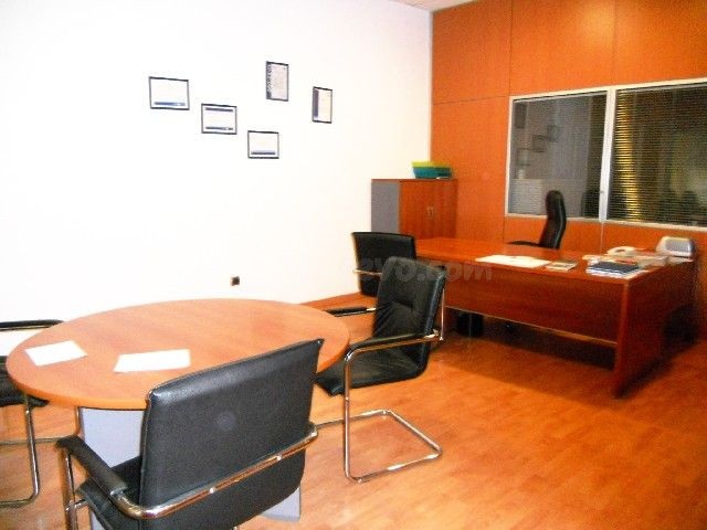 Local comercial 180m² en venta - Oliva