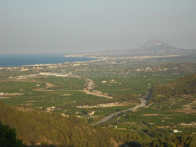 Solar en venta - Urbanizaciones monte