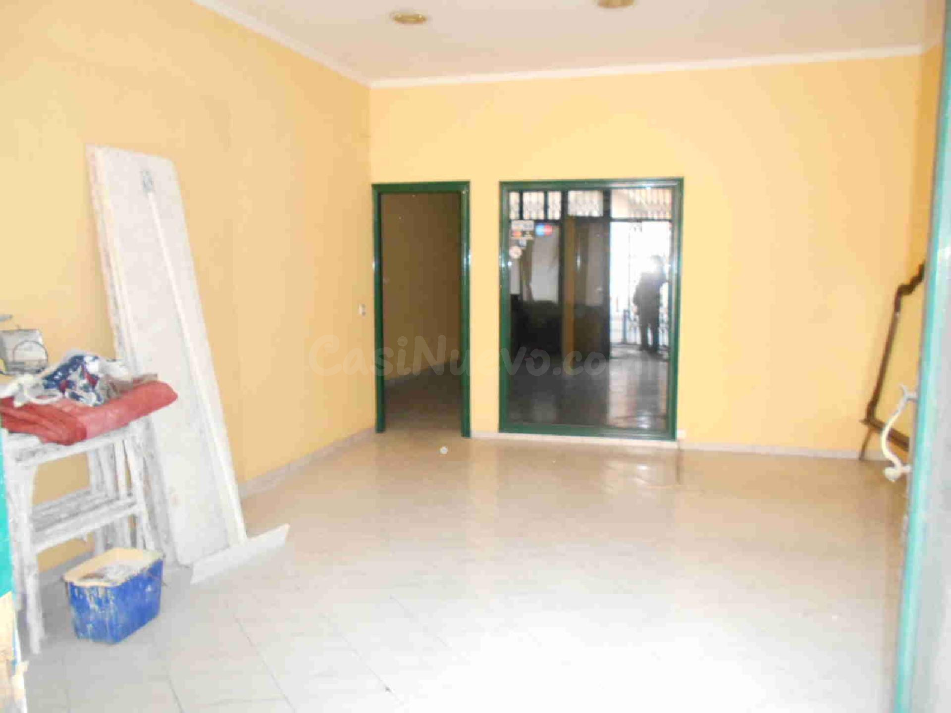 Local comercial 160m² en venta - Oliva pueblo