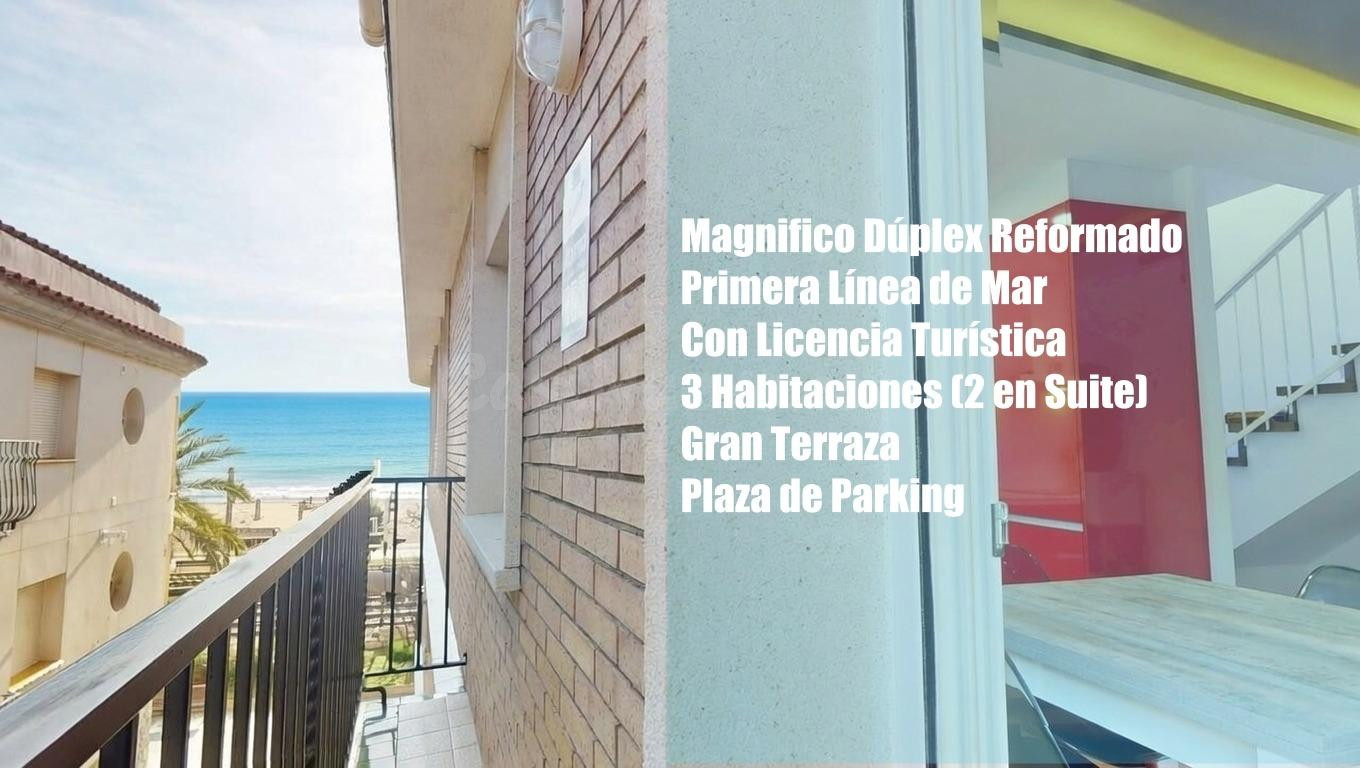 Magnífico Duplex reformado en primera línea de mar