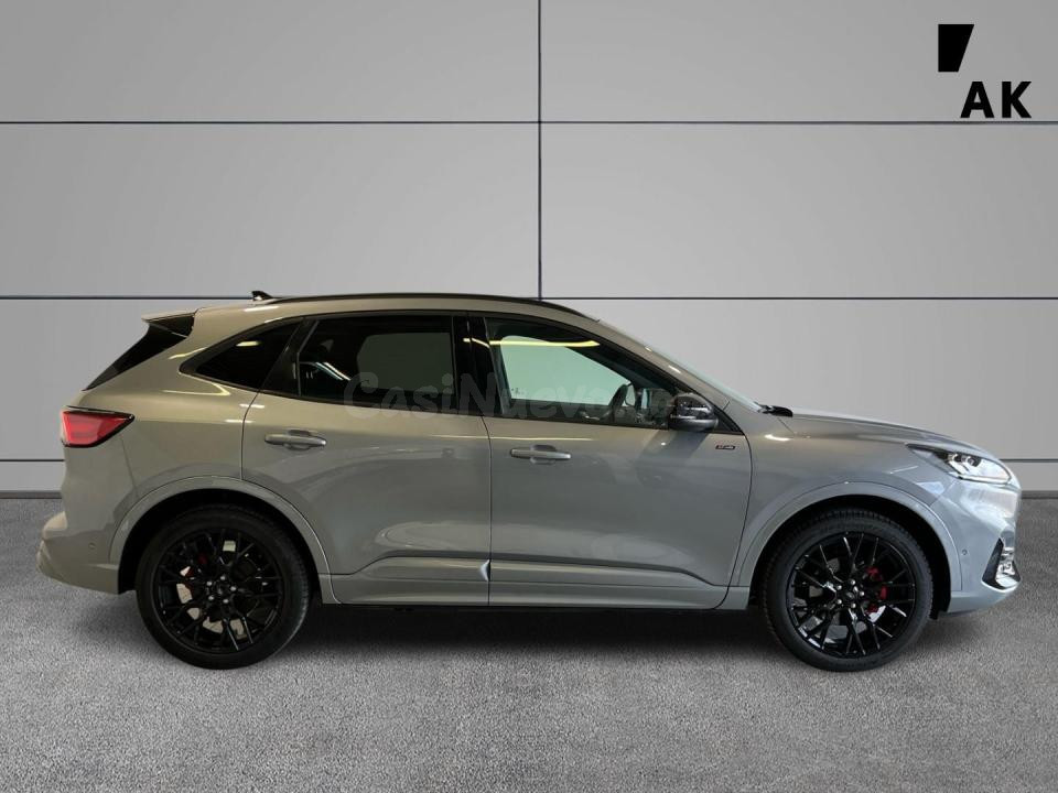 Ford Kuga - foto 4