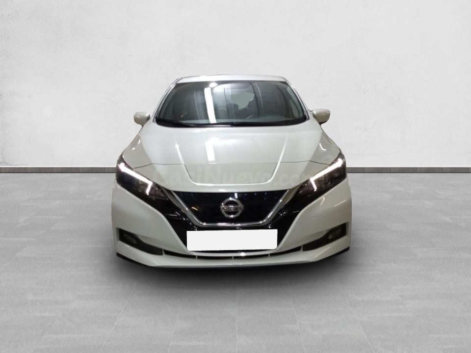 Nissan LEAF - foto 2