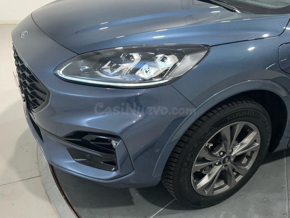Ford Kuga - foto 2