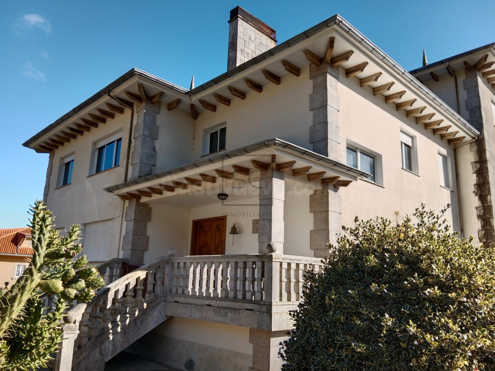 VIVIENDA CON FINCA EN BREAMO-PONTEDEUME