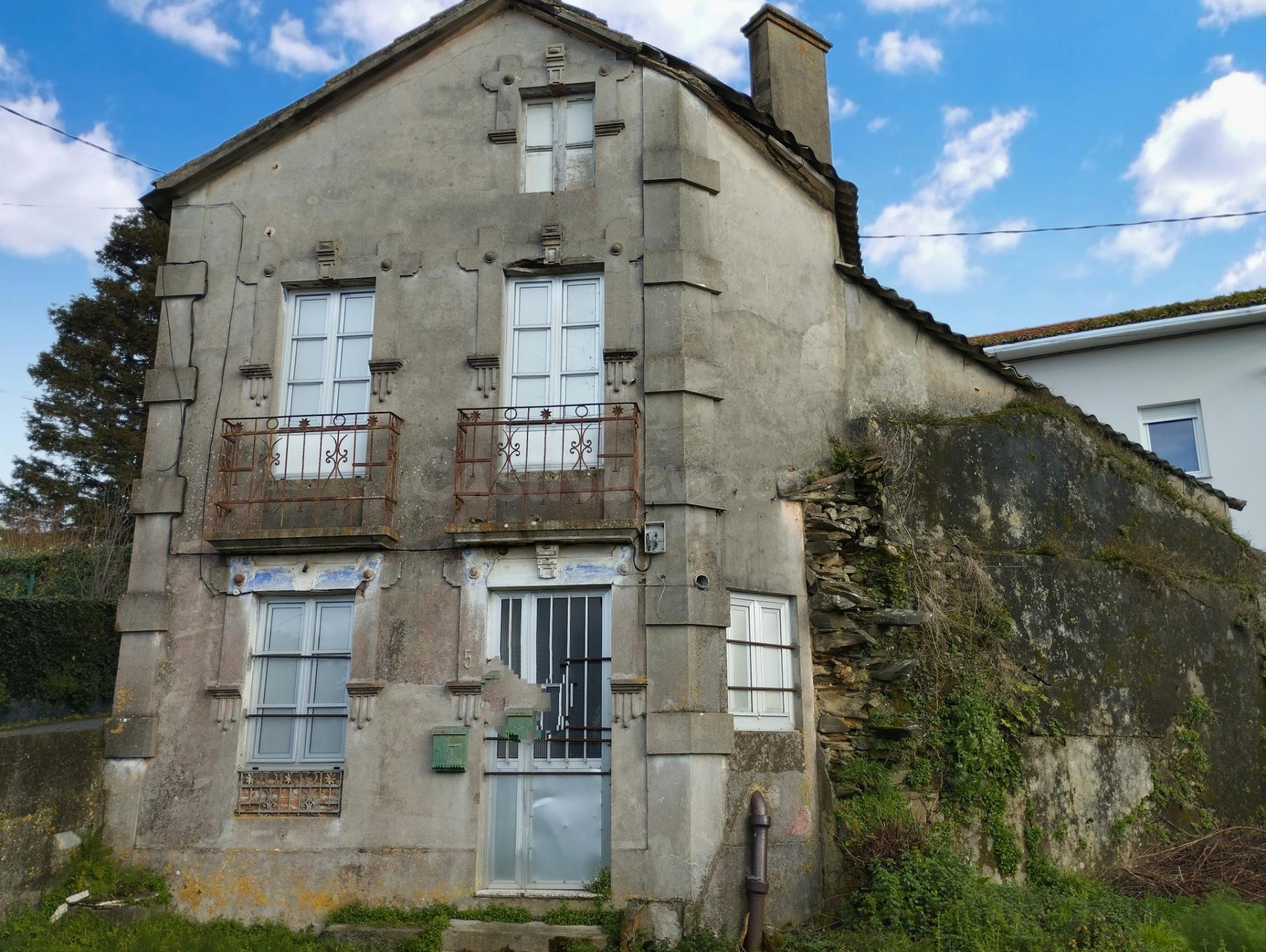 Casa para rehabilitar en Fene.