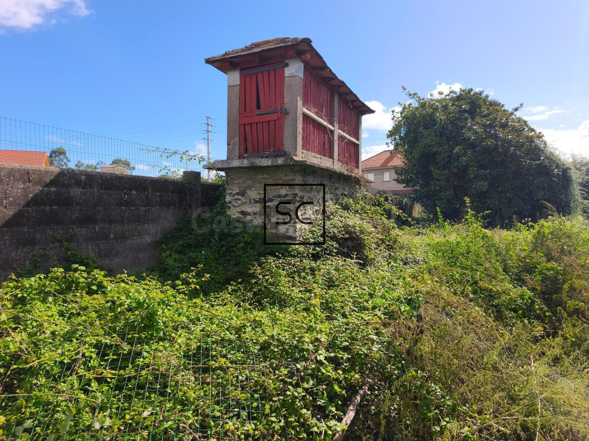Casa de piedra para rehabilitar en O Feal, Narón. - foto 3
