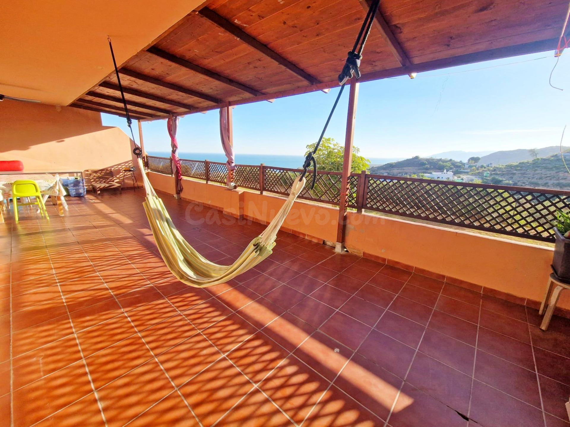 Exclusivo Bajo con Terraza de 50 m2 y Espectaculares Vistas al Mar en Parque Victoria