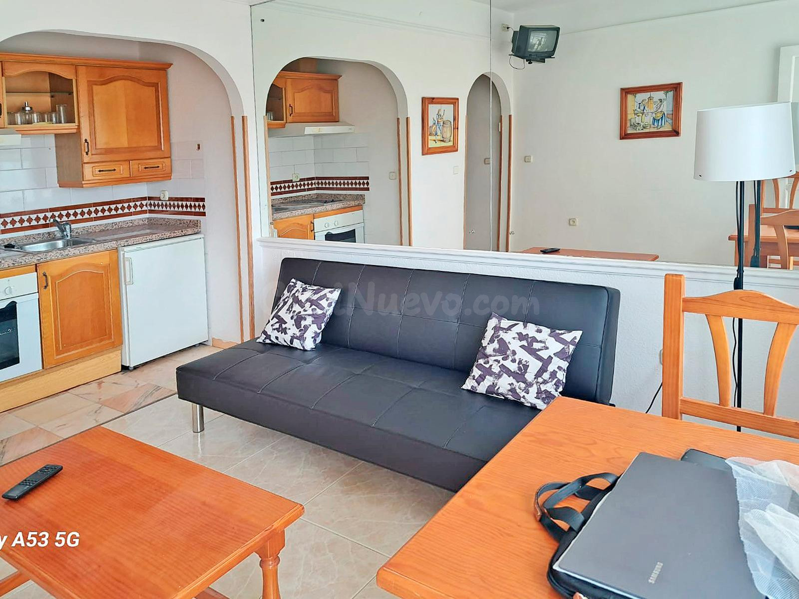 ESTUDIO CON LICENCIA TURÍSTICA Y TERRAZA CON VISTAS AL MAR
