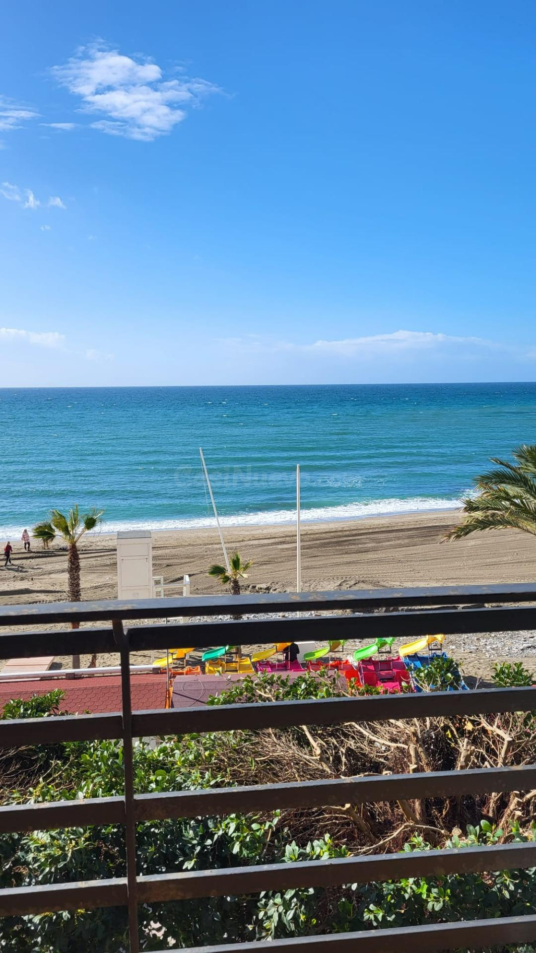Piso en primera línea de playa, Marbella
