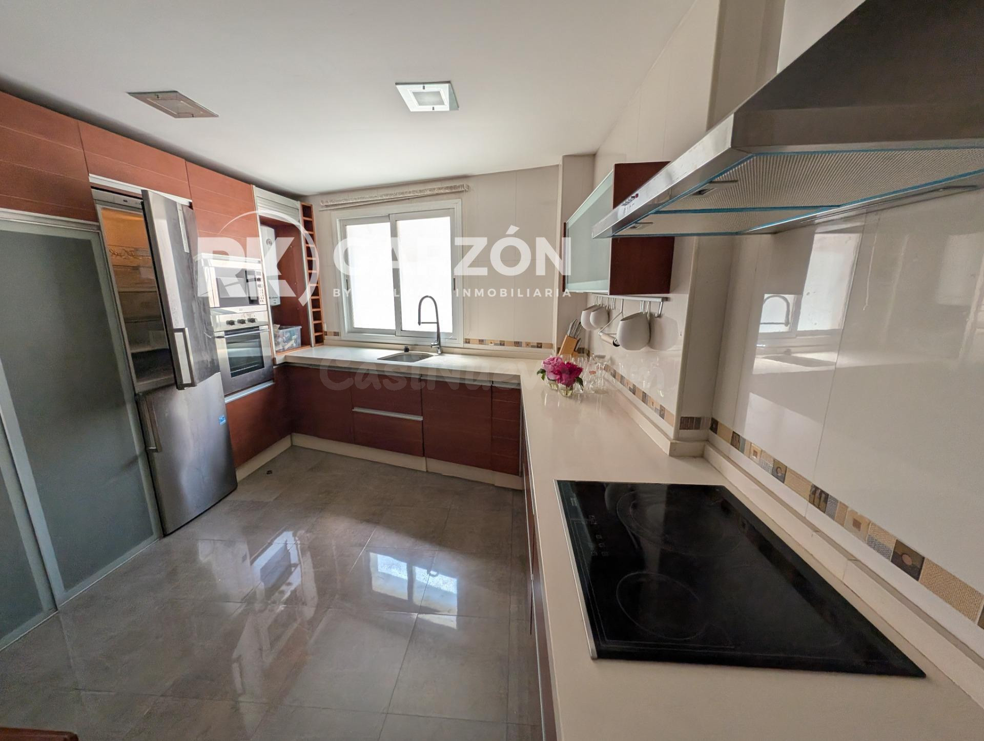 Piso Alquiler sin muebles en zona C. Granada, Almería