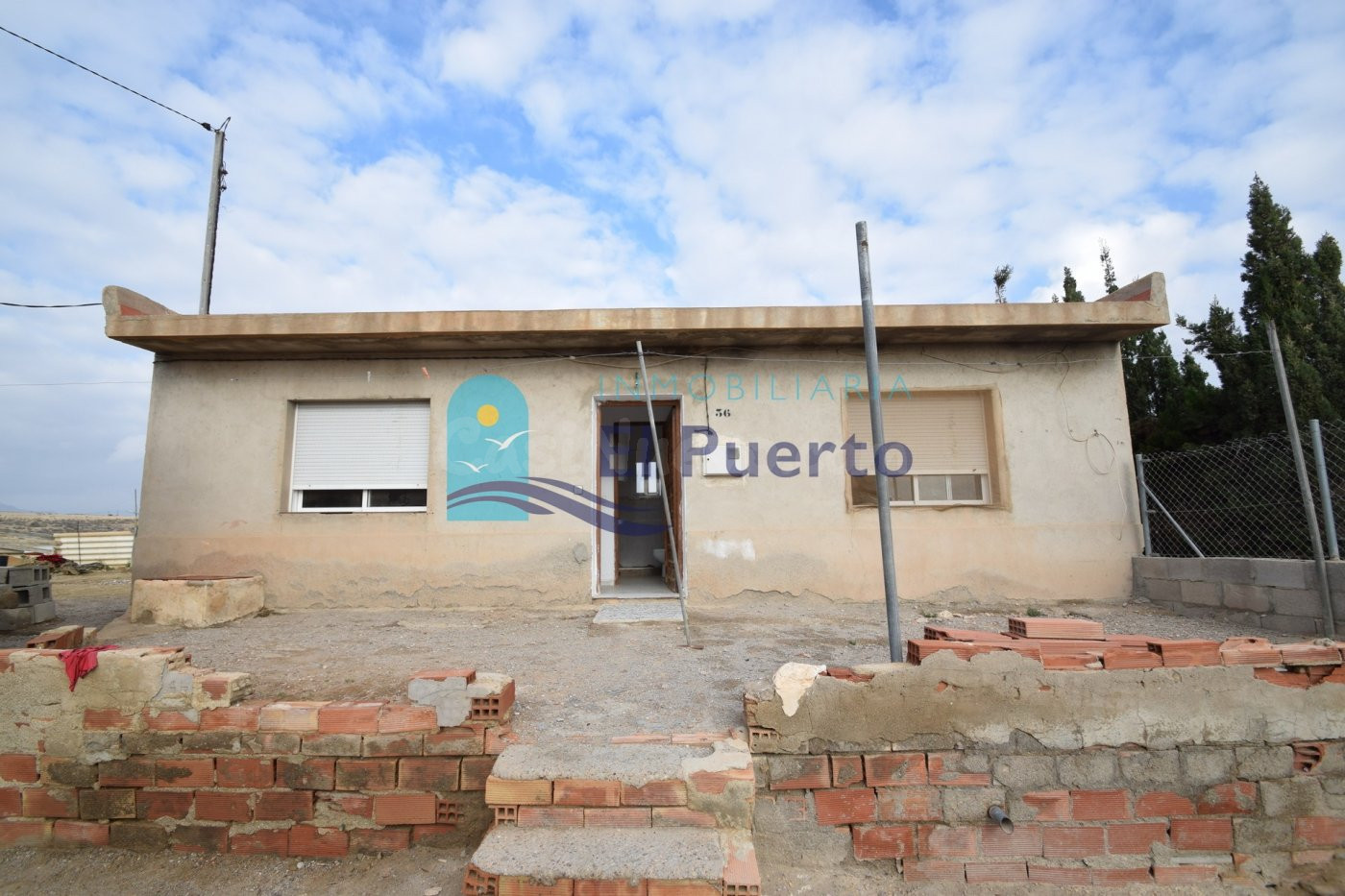 3 CASAS DE CAMPO EN LA MISMA PARCELA EN CAÑADA DE GALLEGO-REF 104
