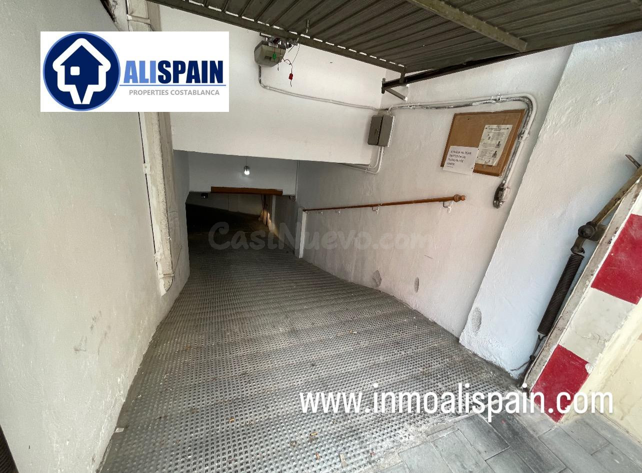 OCASIÓN GARAJE JUNTO A PLAZA DE TOROS