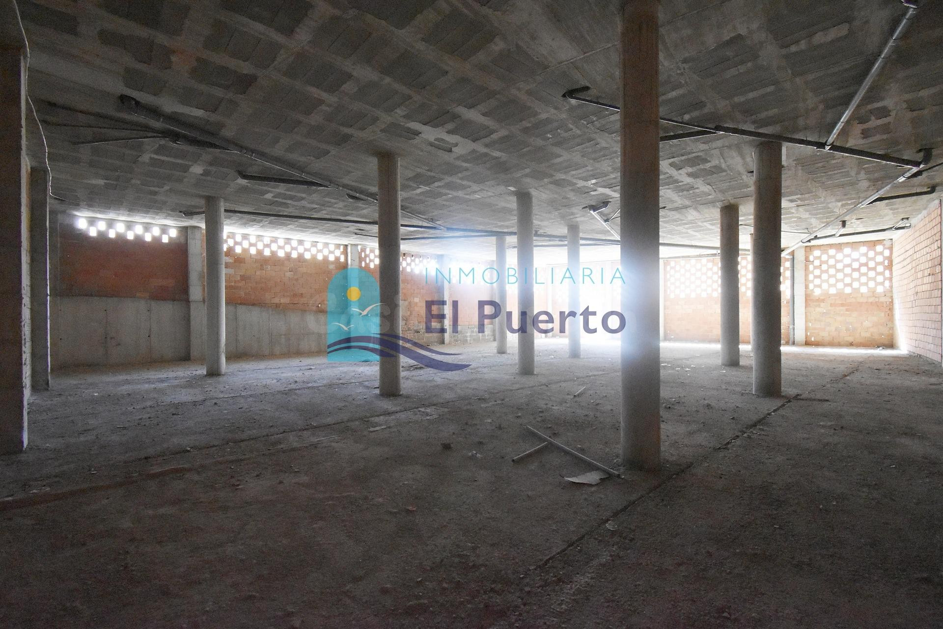 AMPLIO LOCAL COMERCIAL EN TOTANA – REF 346 - foto 3