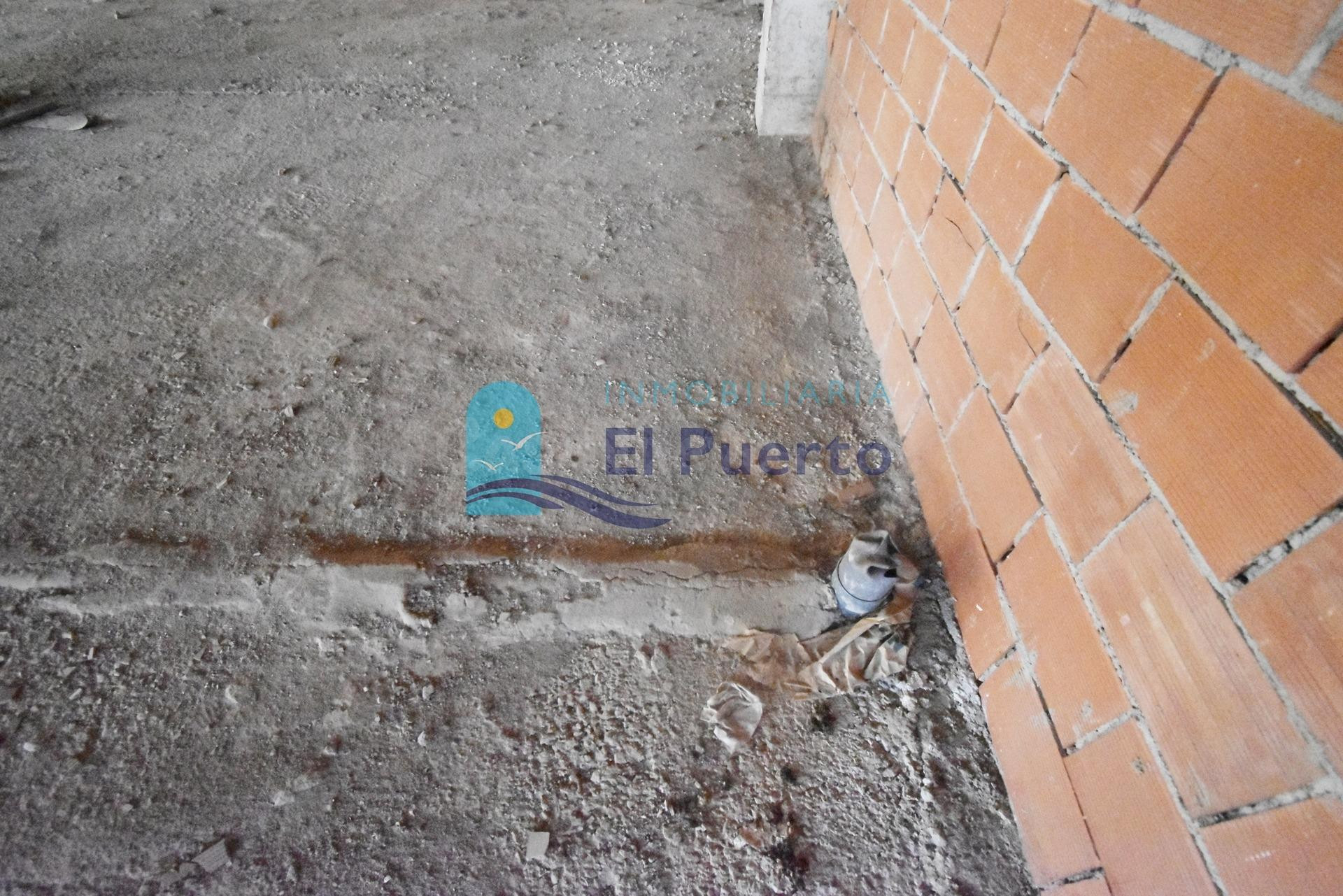 AMPLIO LOCAL COMERCIAL EN TOTANA – REF 346 - foto 4