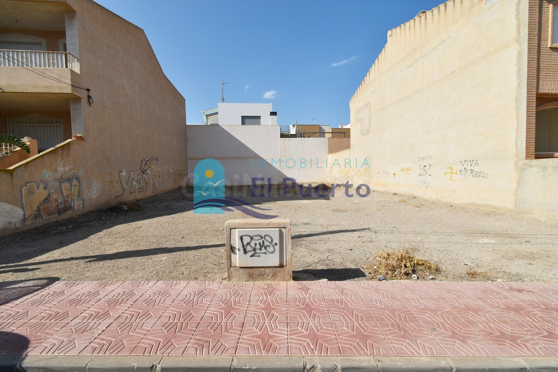 SOLAR URBANO EN MAZARRÓN - REF 81