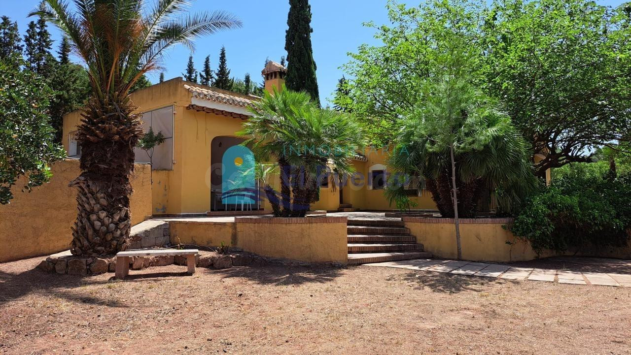 FINCA RÚSTICA CON DOS VIVIENDAS EN PLENO PARQUE NATURAL DE SIERRA ESPUÑA – REF 865