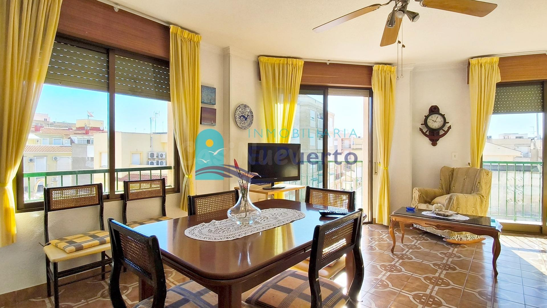 APARTAMENTO MUY LUMINOSO JUNTO AL PASEO MARÍTIMO – REF 1737