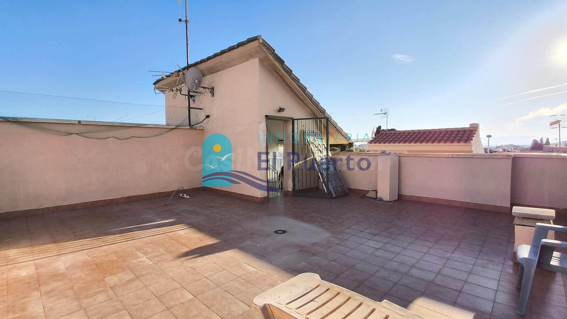 ÁTICO CON GRAN TERRAZA EN PLAYA SOL I – REF 1249
