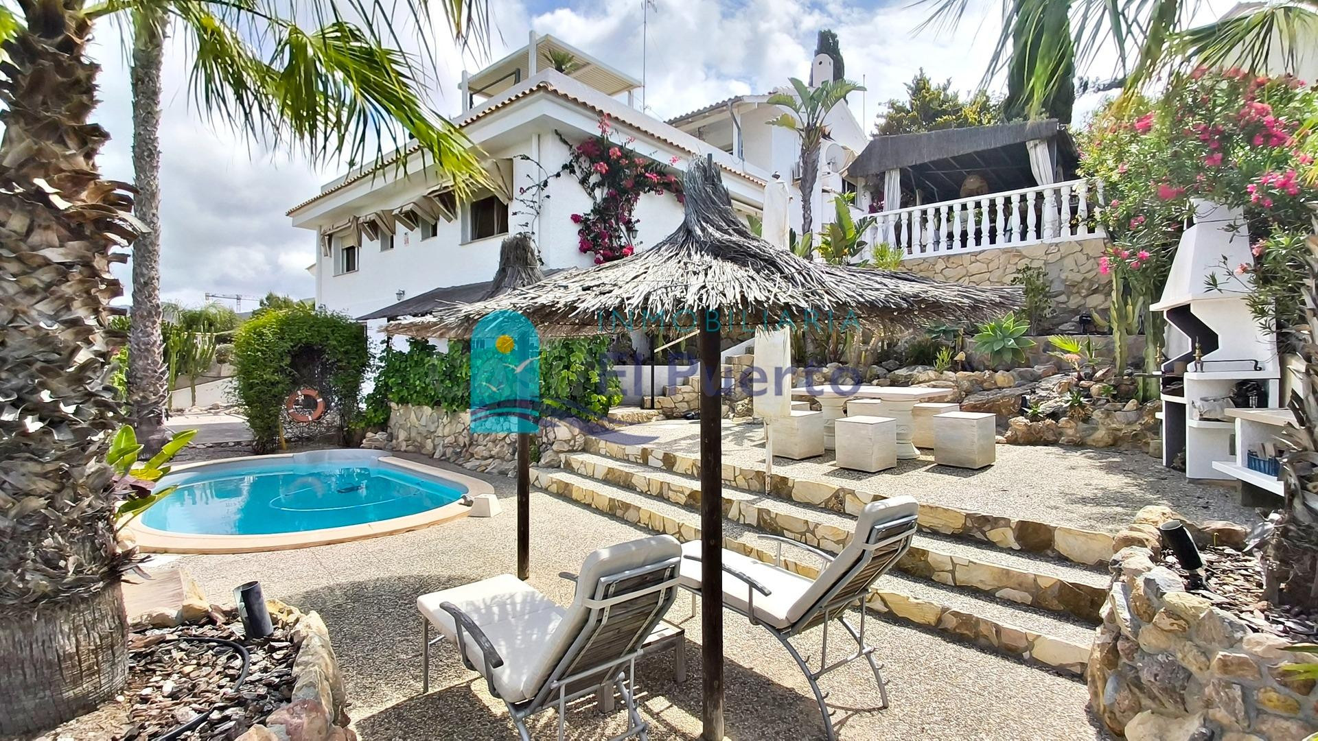 ESPECTACULAR CHALET CON VISTAS AL MAR EN ISLA PLANA – REF 1790