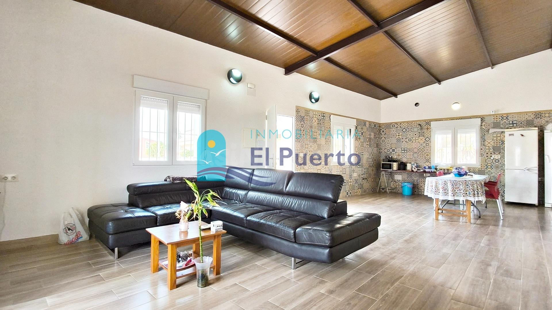 PLANTA BAJA CON GARAJE EN CUEVAS DE REYLLO – REF. 2054
