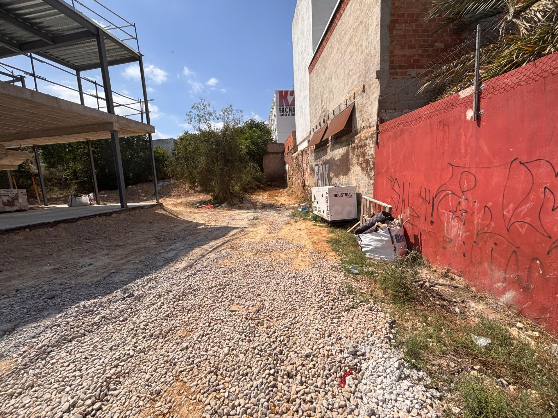 Se vende Solar Urbano Junto estación Cantereria