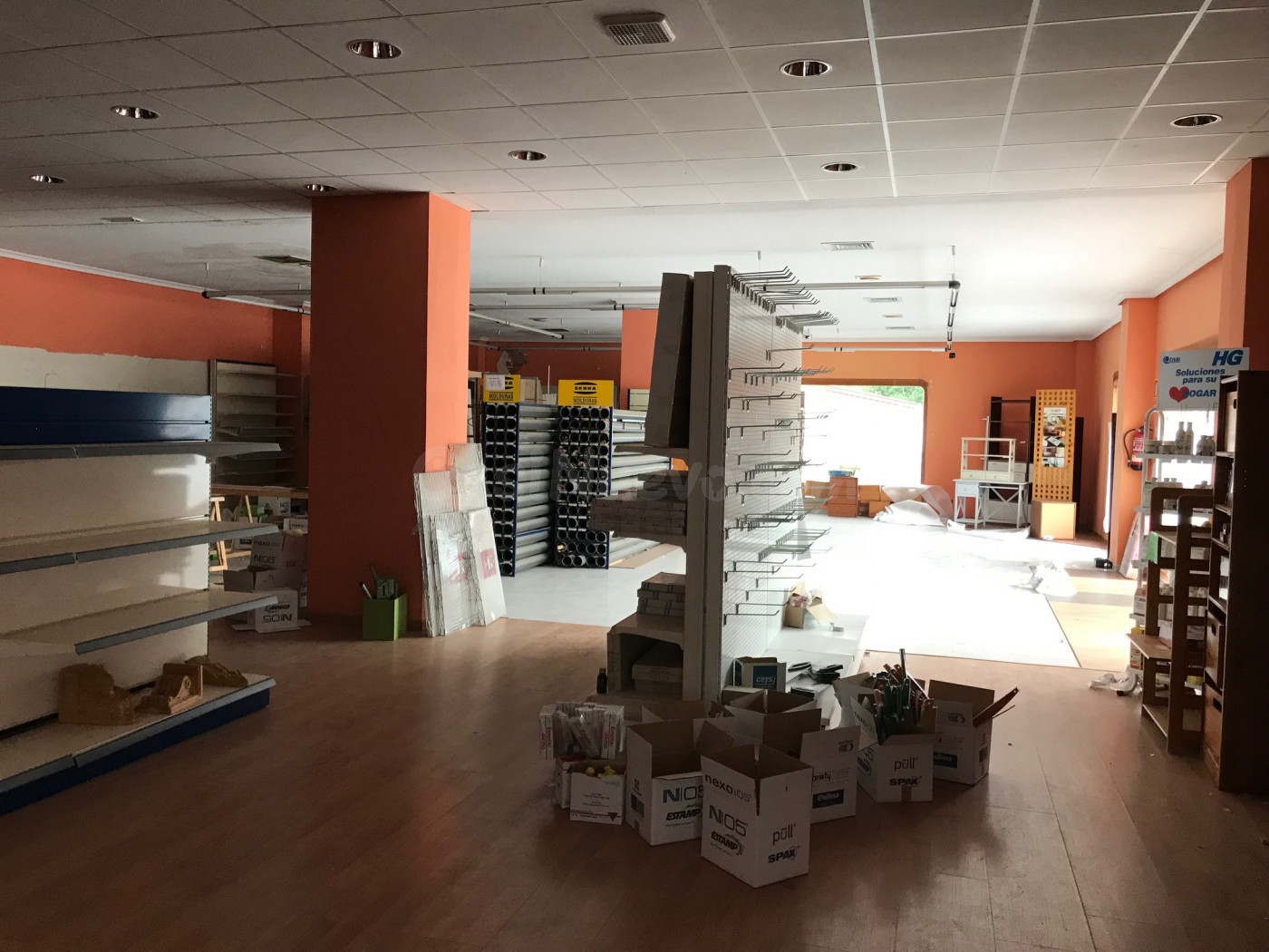 Local comercial 640m² en venta - Centro