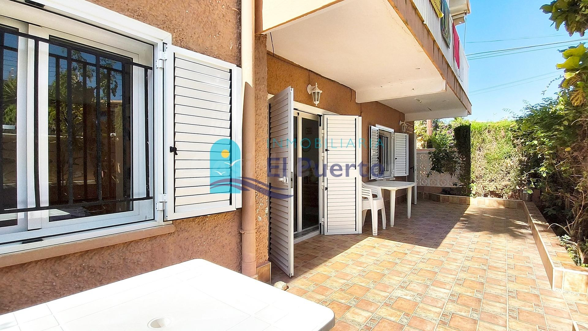 ¡¡VENTA EN EXCLUSIVA!!  PISO EN PLANTA BAJA CON PARKING CERCA DEL MAR EN BAHÍA – REF. 1671