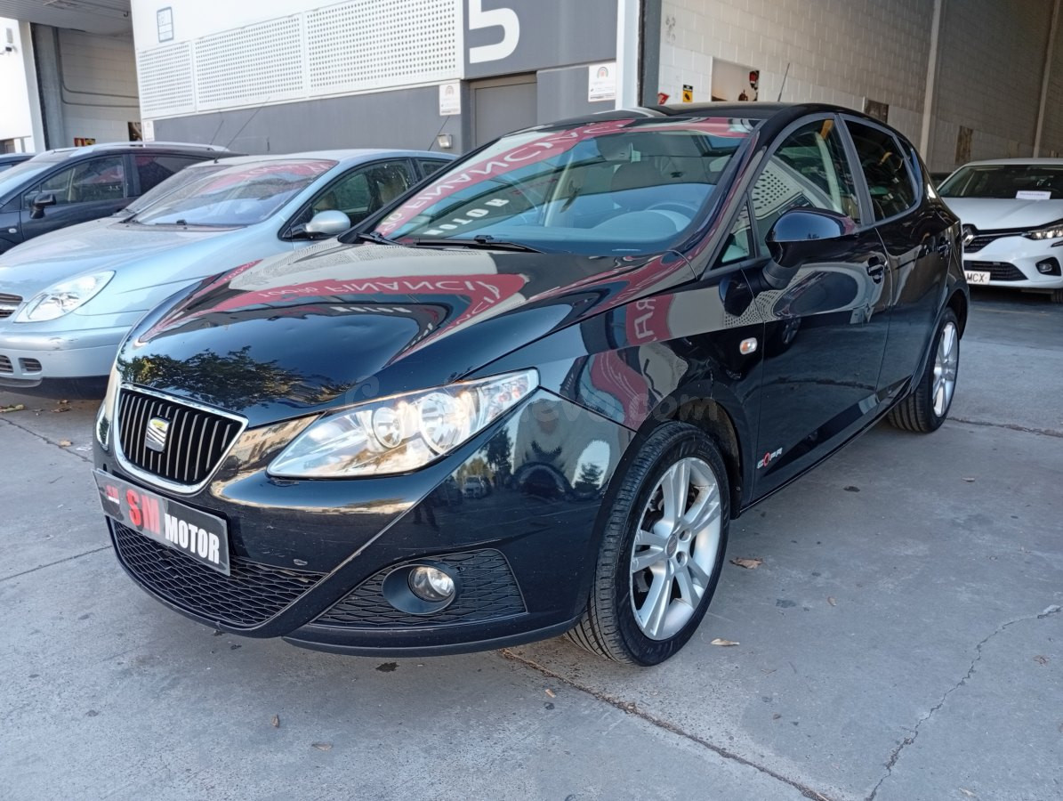 SEAT Ibiza 1.6 TDI 90 CV (2011) - foto 3